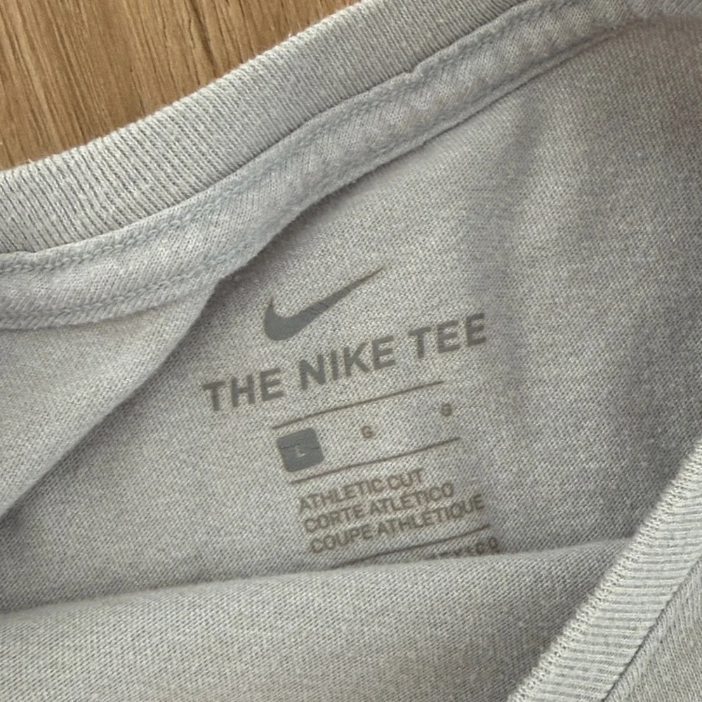 Nike Tee